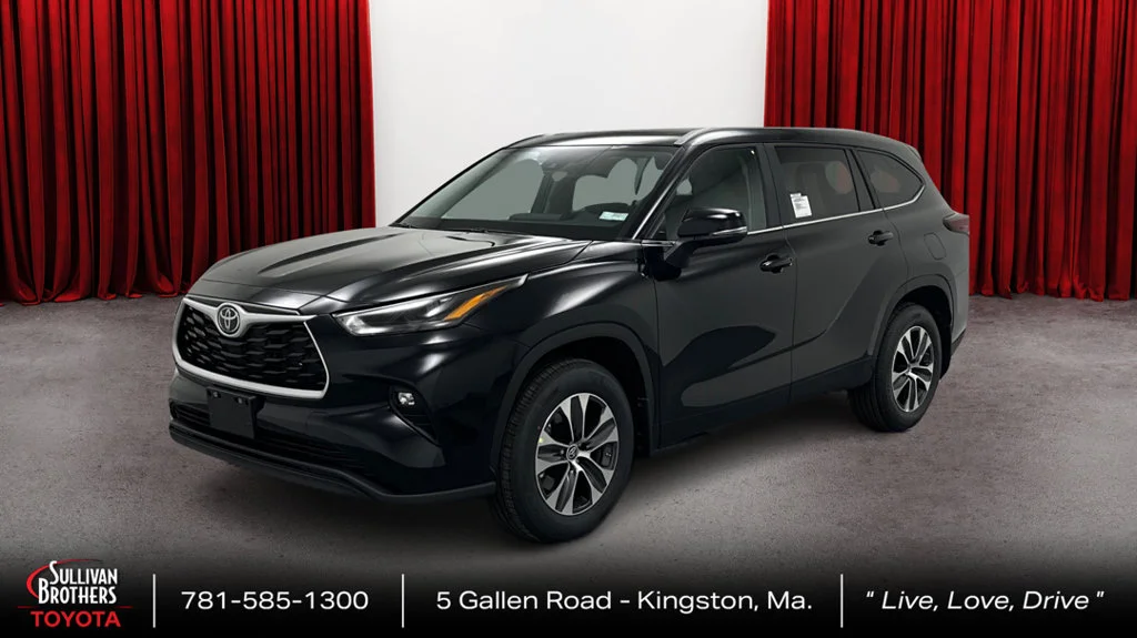 Used 2024 Black Toyota XLE image 1