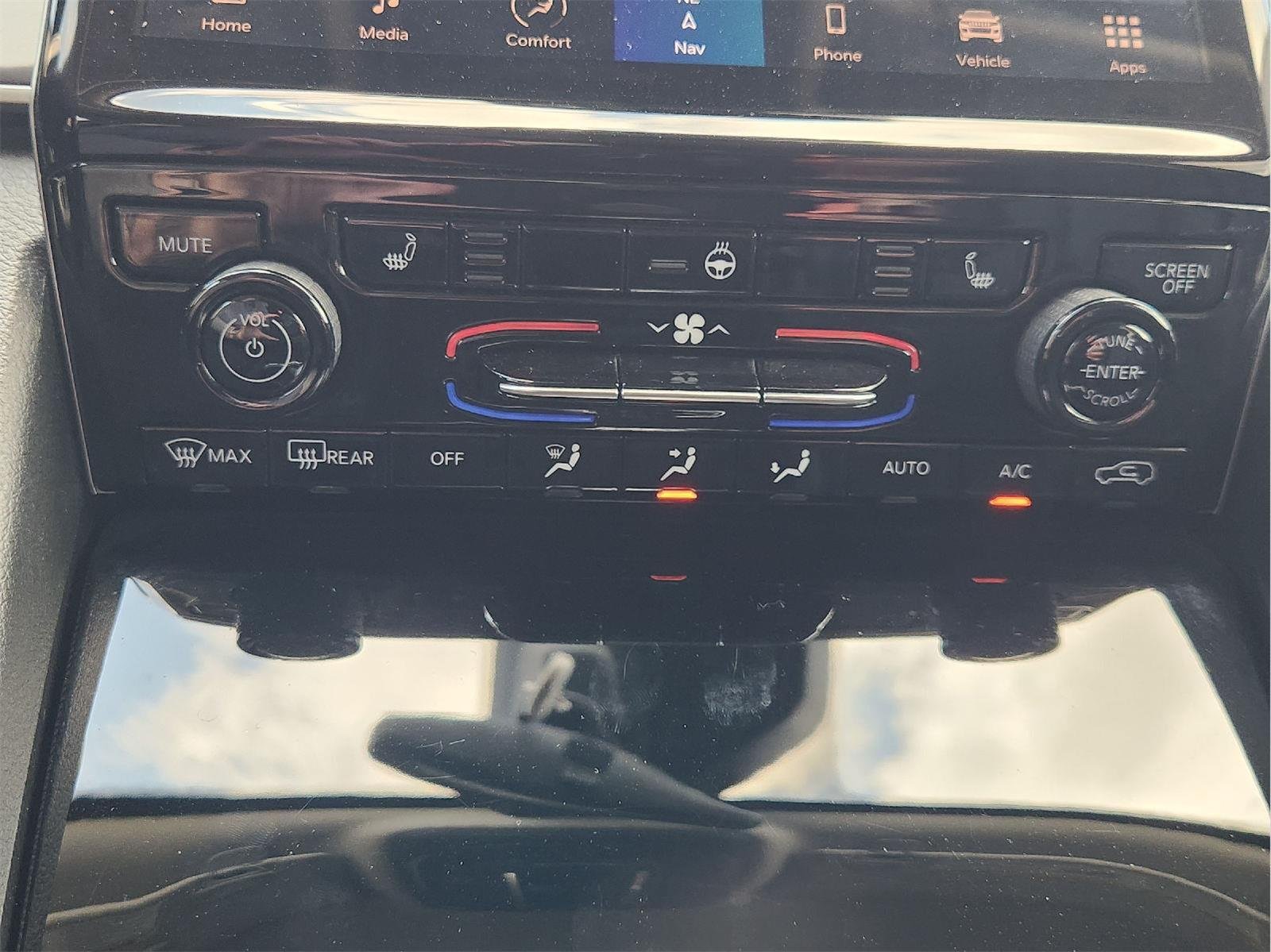 2023 Jeep Grand Cherokee L photo 20 of 35