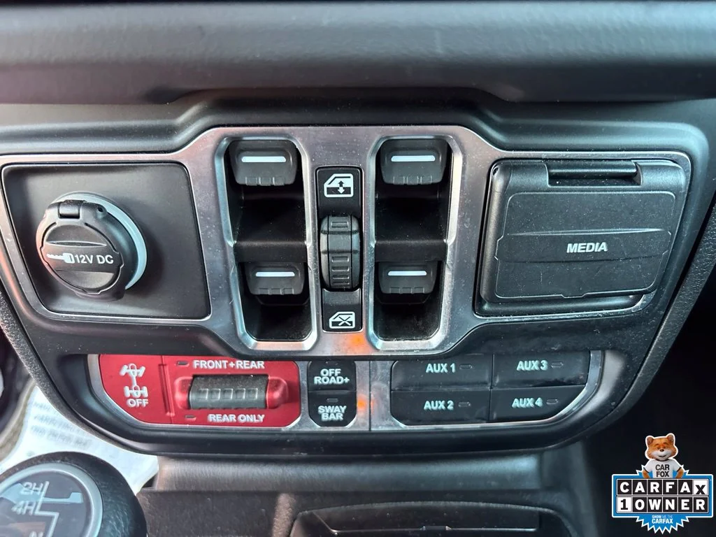 Used 2026 Red Jeep Rubicon image 21