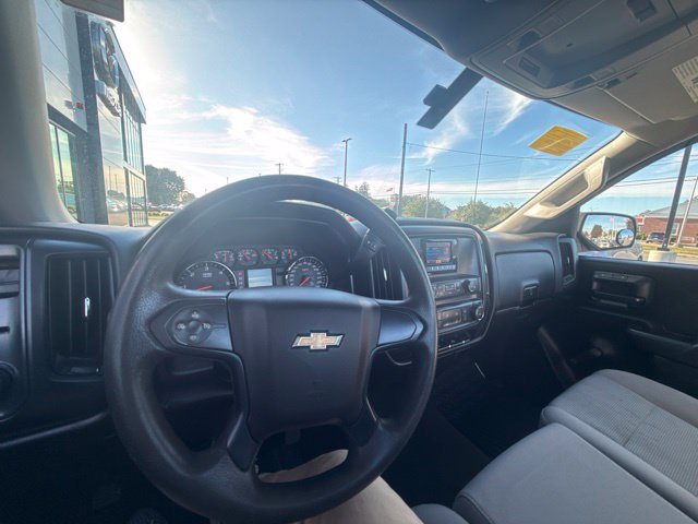 Used 2014 Silver Chevrolet Work Truck image 17