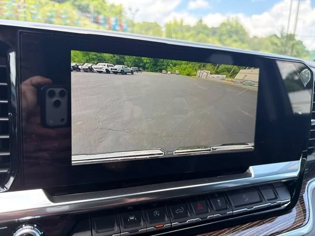 New 2026 Onyx Black GMC Elevation image 43