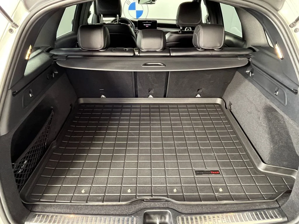 Used 2022  Mercedes-Benz GLC 300 image 16