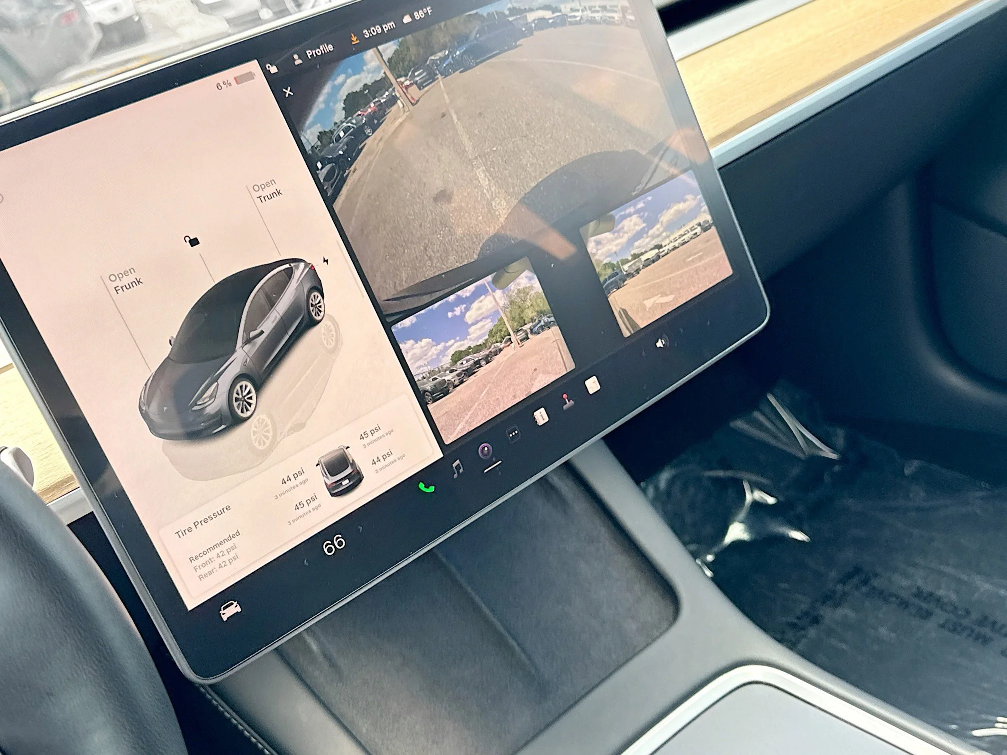 Used 2023 Midnight Silver Metallic Tesla Base image 27