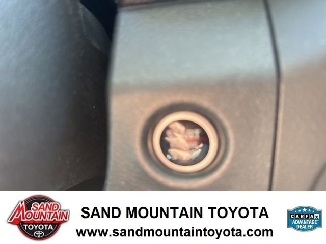 2024 Nissan Frontier SV - Photo 17