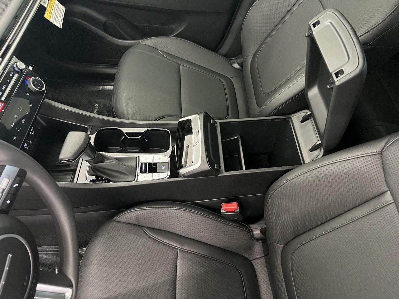 New 2026 Atlas White Hyundai SEL Activity AWD image 20