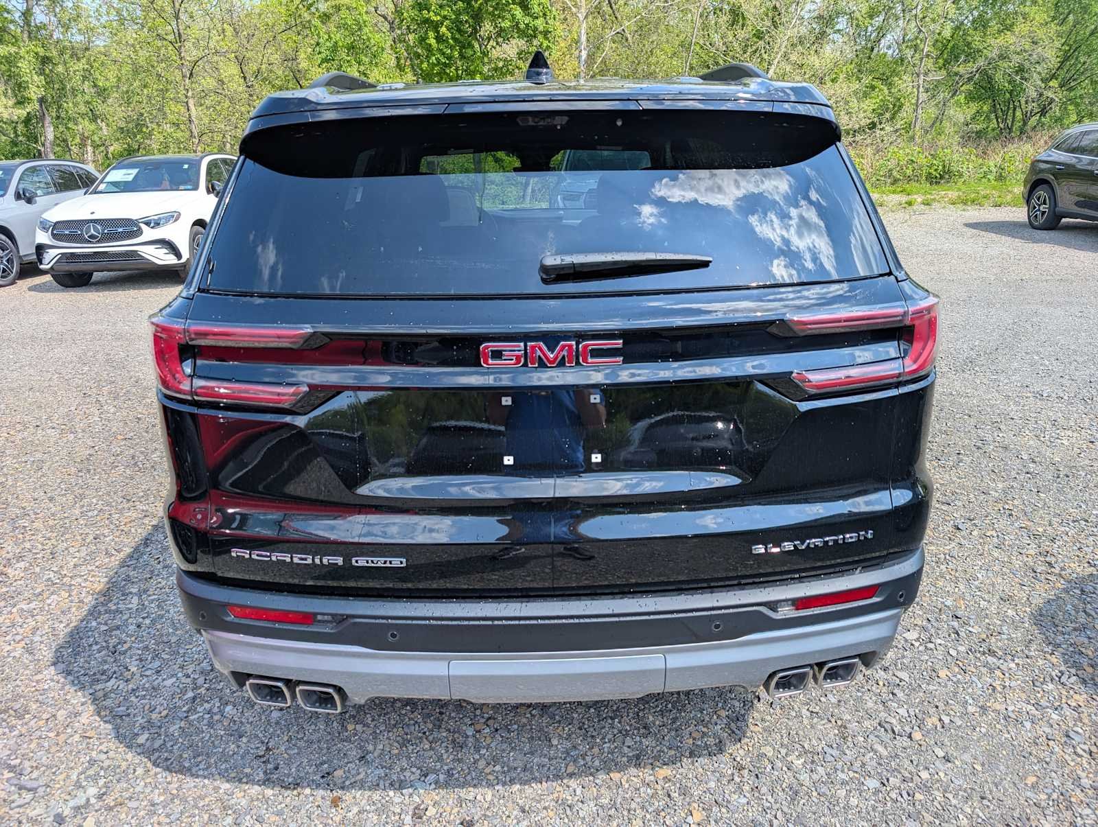 2026 GMC Acadia Elevation - Photo 8