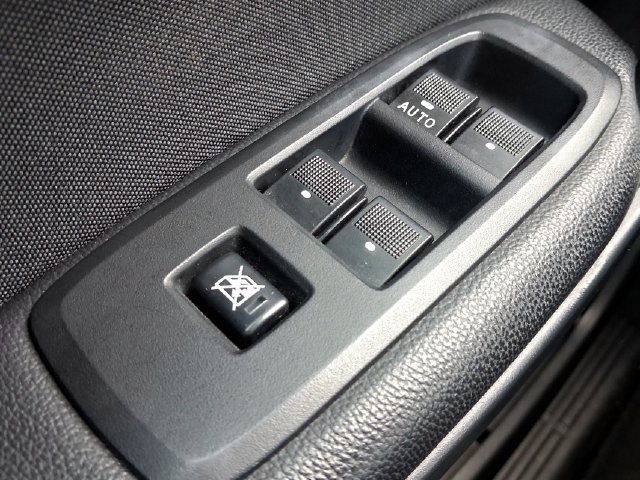 Used 2022 Silver Ford XLT image 8