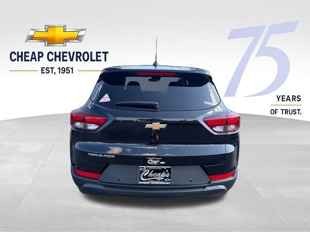 New 2026 Mosaic Black Metallic Chevrolet LS image 4