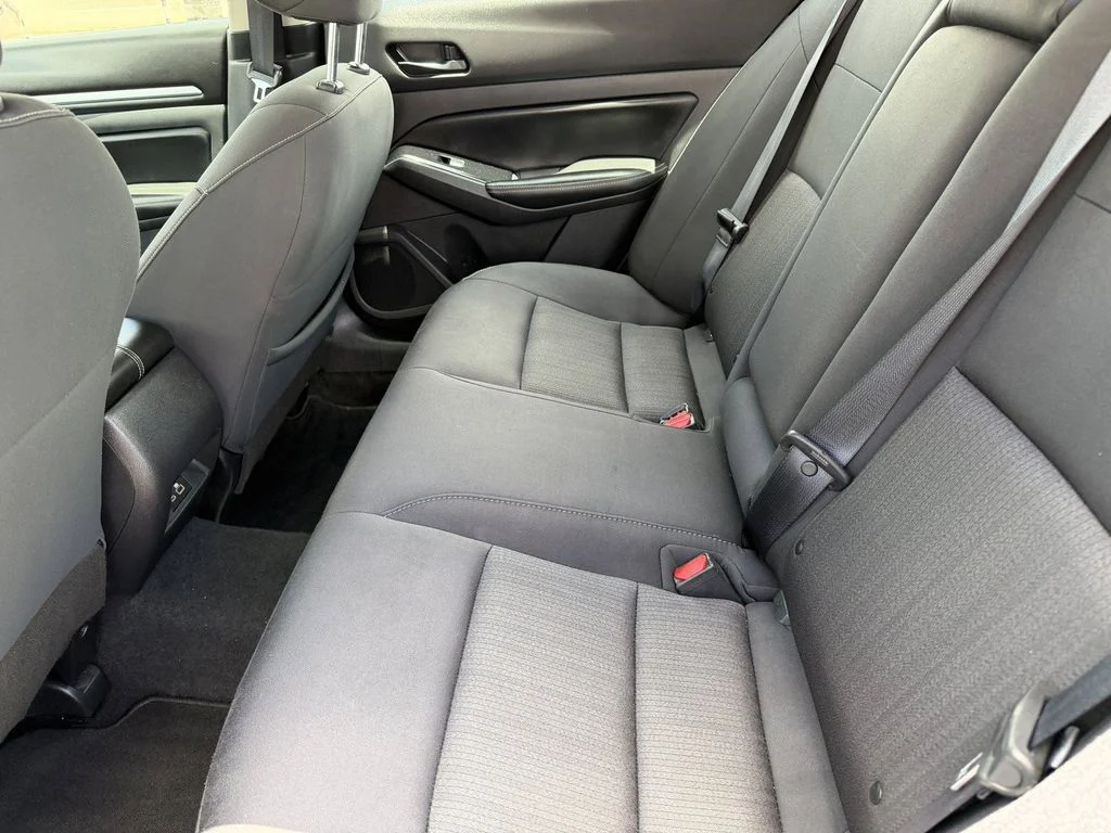 2023 Nissan Altima SV - Photo 9
