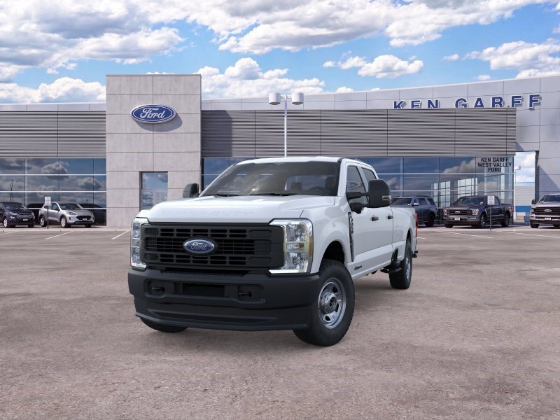 New 2026 Oxford White Ford XL image 2