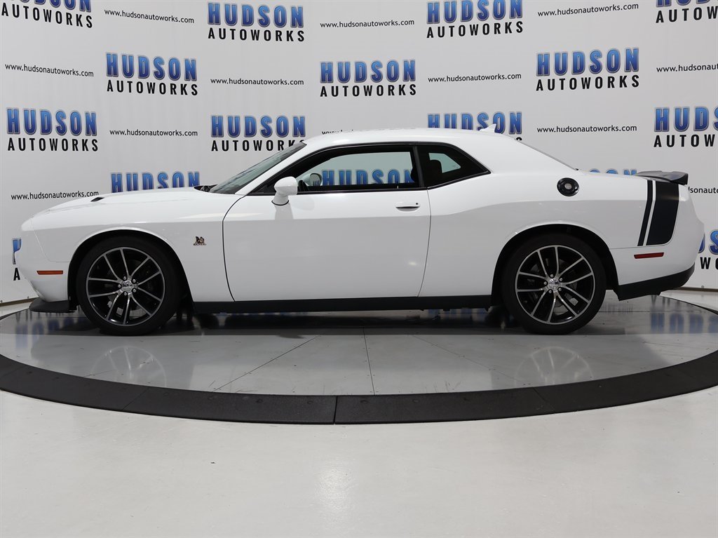 2016 Dodge Challenger R/T Scat Pack photo 3