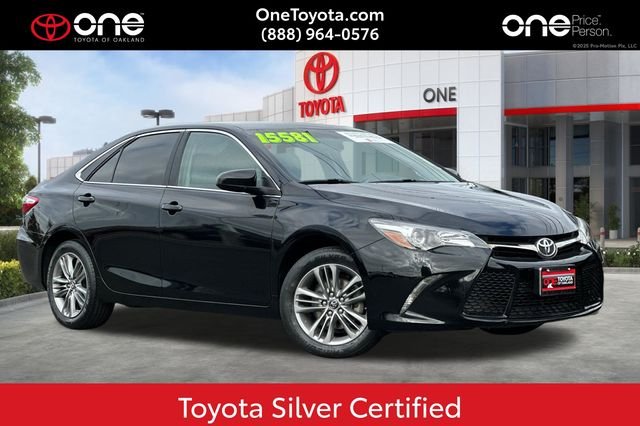 2017 Toyota Camry SE
