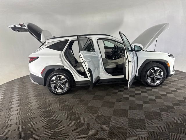 Certified Used 2025 White Hyundai SEL image 14
