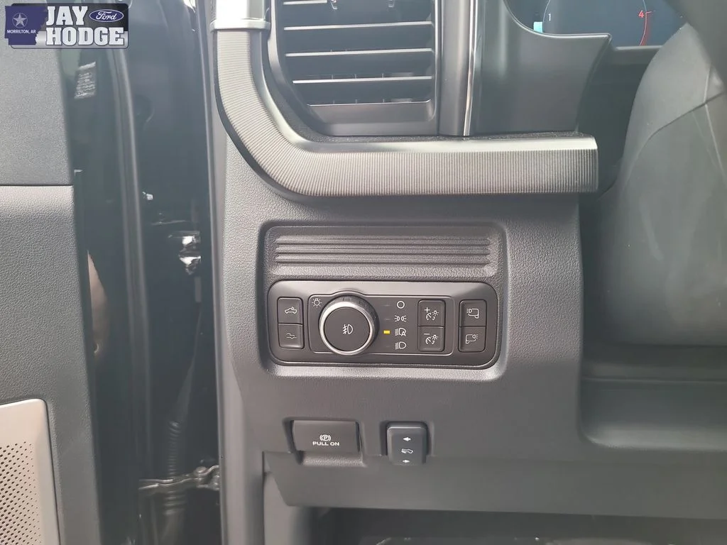 2026 Ford F-250 Super Duty Platinum - Photo 23