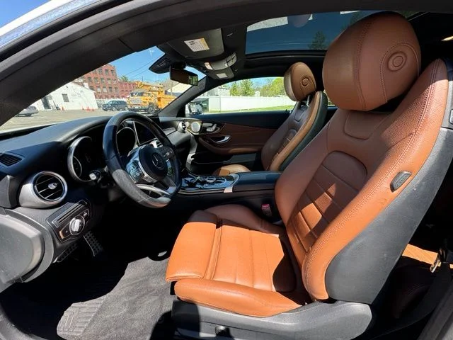 Used 2019  Mercedes-Benz C 300 image 10