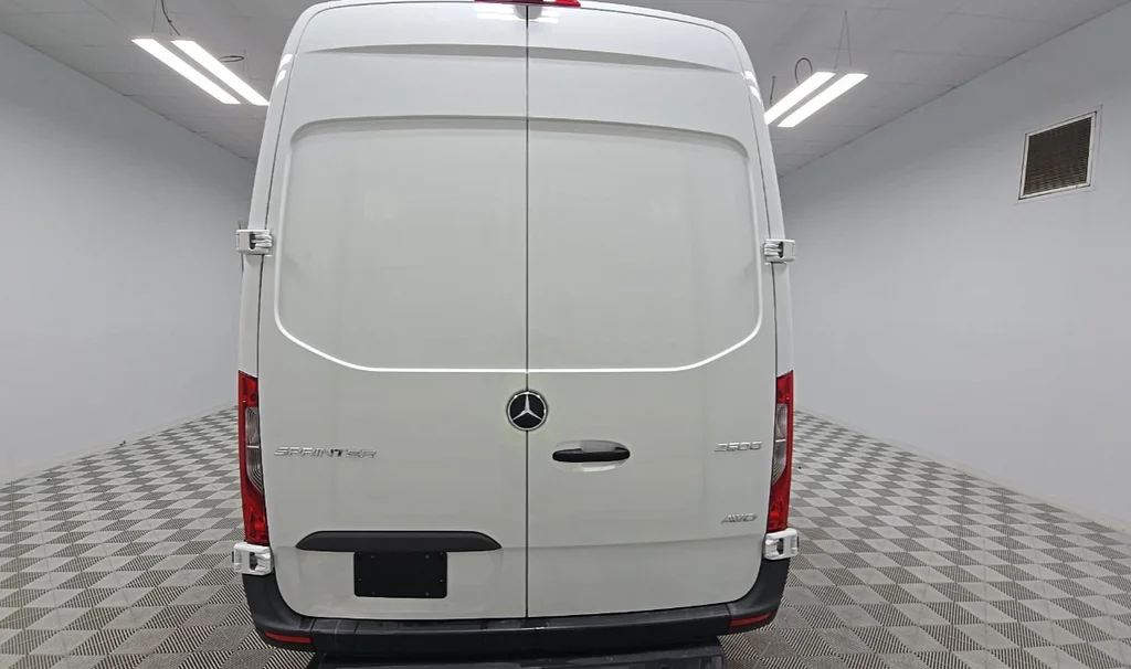 Used 2024 Arctic White Mercedes-Benz Cargo 170 WB image 5