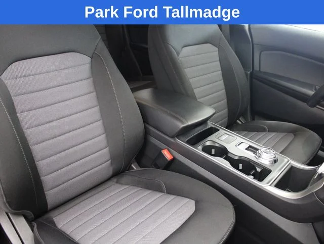Used 2022 Gray Metallic Ford SE image 21