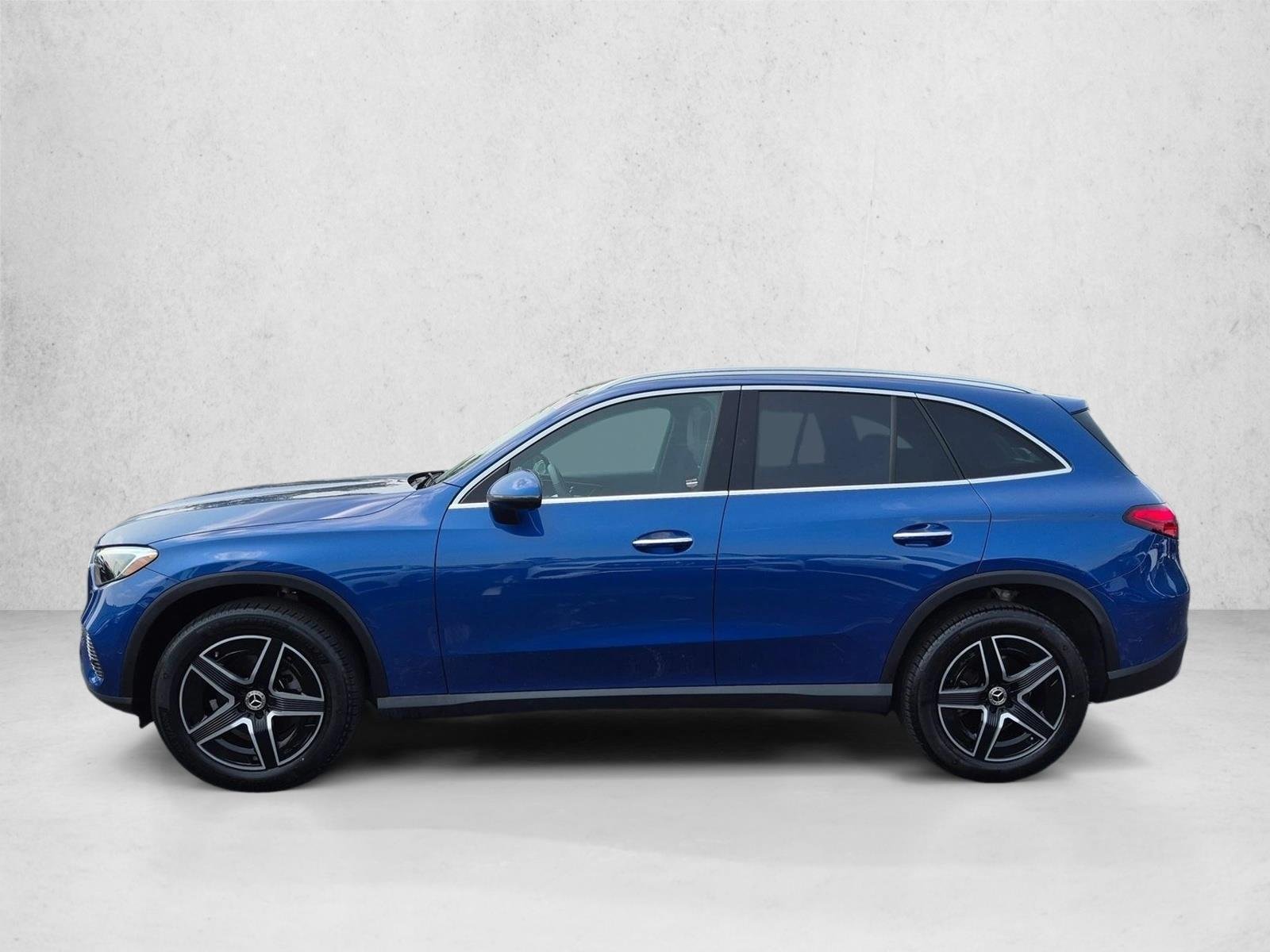 Certified Used 2026 Starling Blue Metallic Mercedes-Benz GLC 300 image 9