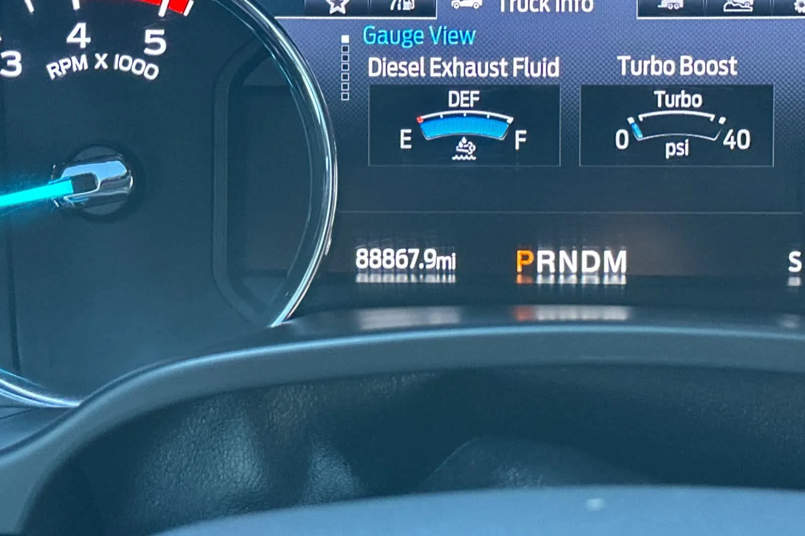 Used 2022 Stone Gray Metallic Ford LARIAT image 24