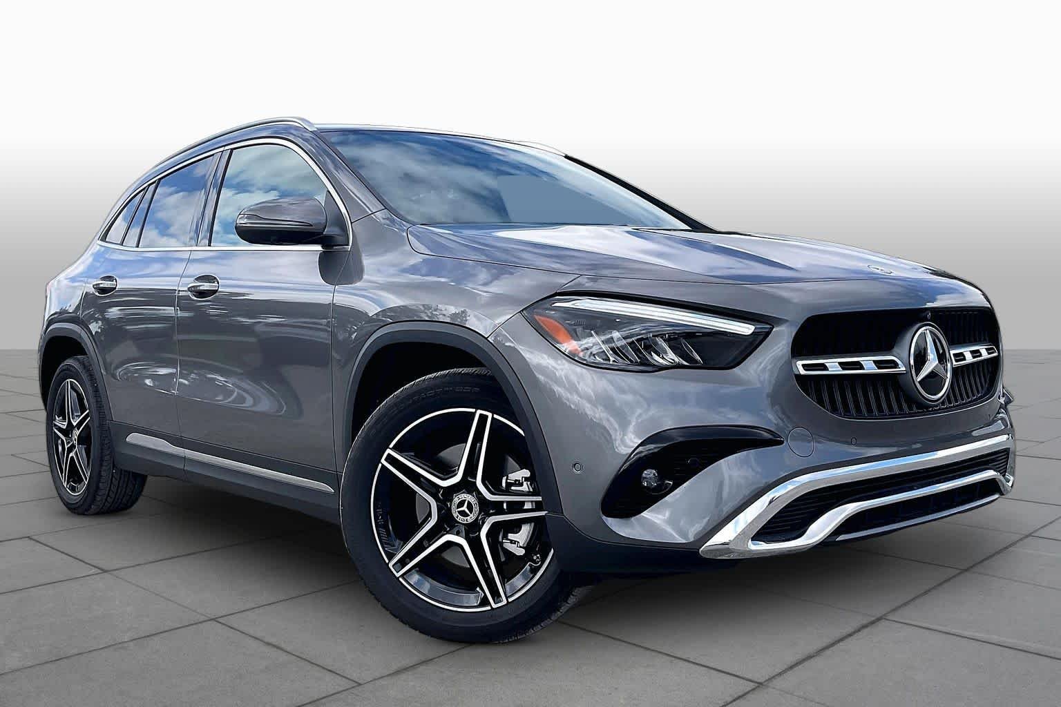 Certified Used 2026 Mountain Grey Metallic Mercedes-Benz GLA 250 image 3