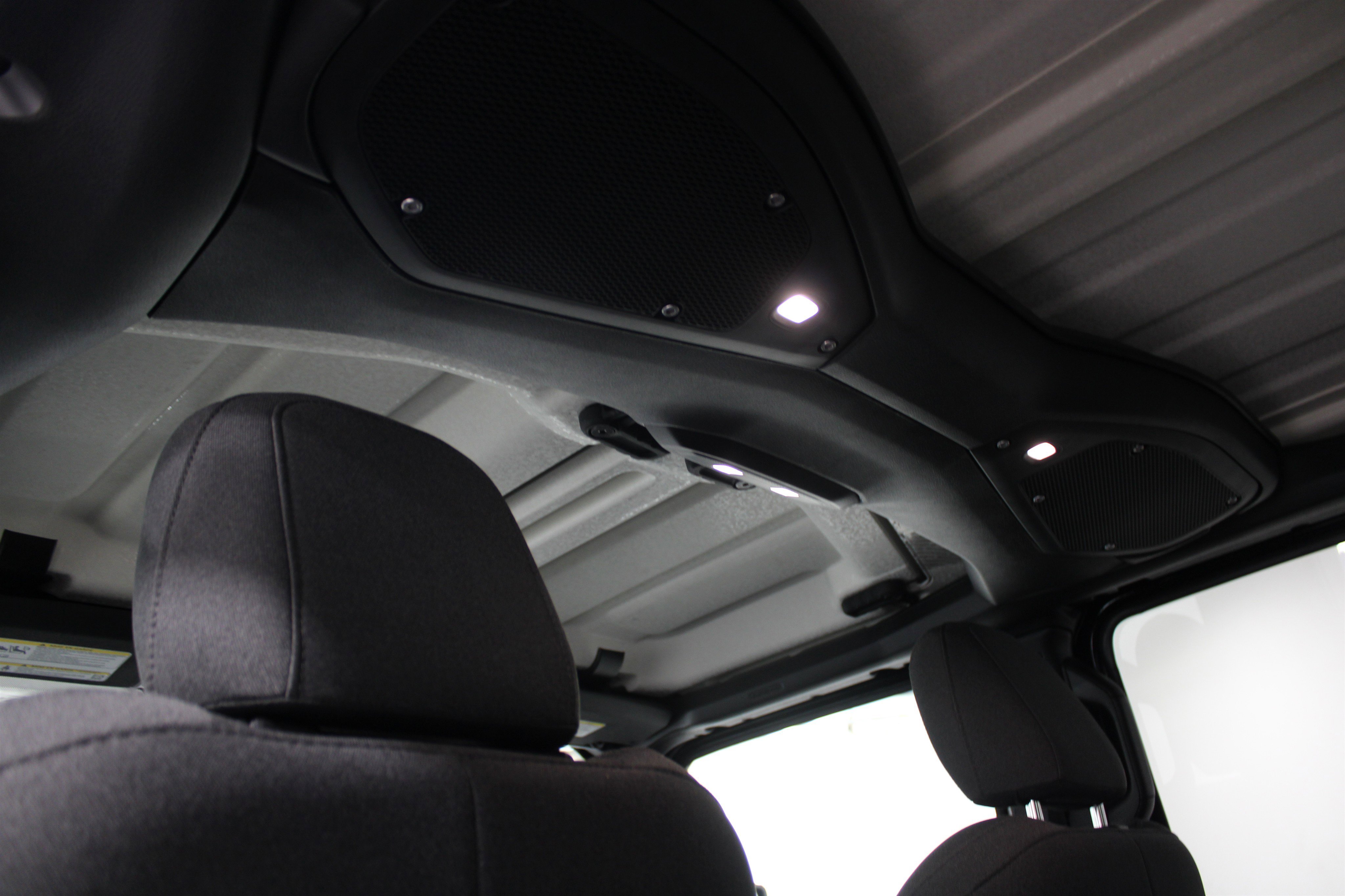 Used 2025 Black Clearcoat Jeep Sahara image 22