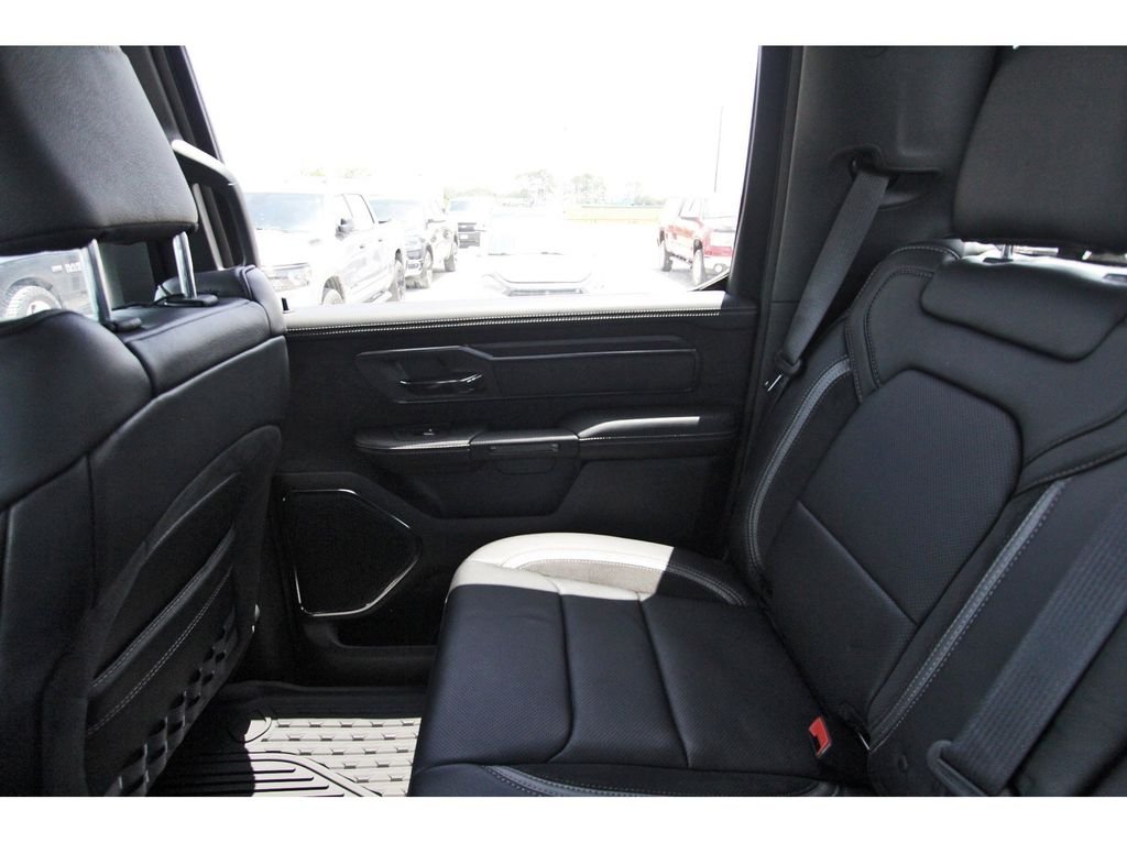 New 2026 Diamond Black Crystal Pearl-Coat Exterior Paint RAM RHO image 12