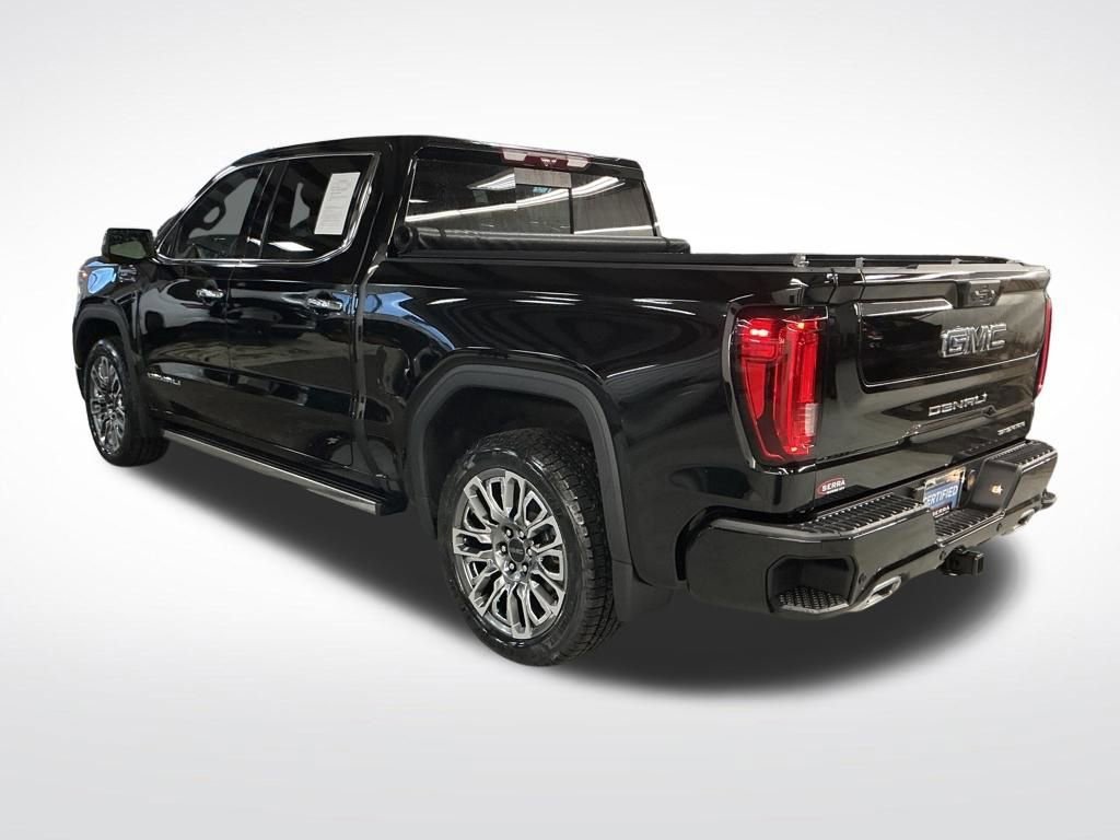 Used 2025 Onyx Black GMC Denali Ultimate image 3