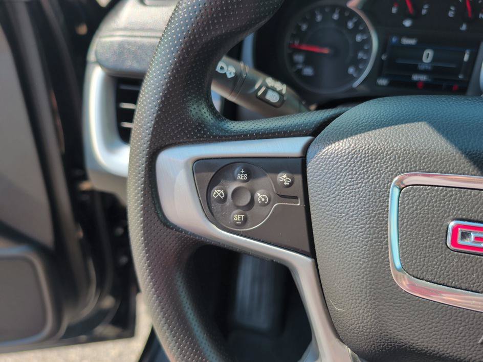 Used 2024 Ebony Twilight Metallic GMC SLE image 19