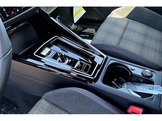 New 2026 Mythos Black Metallic Volkswagen 2.0T S image 18