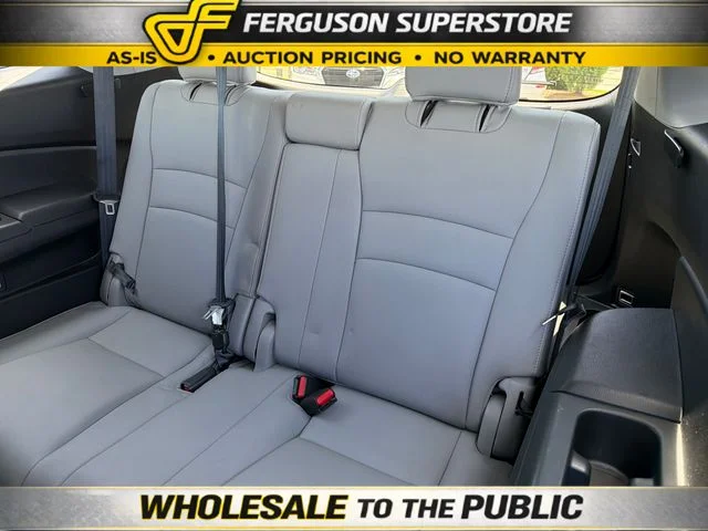 Used 2018 Silver Honda EX-L image 23