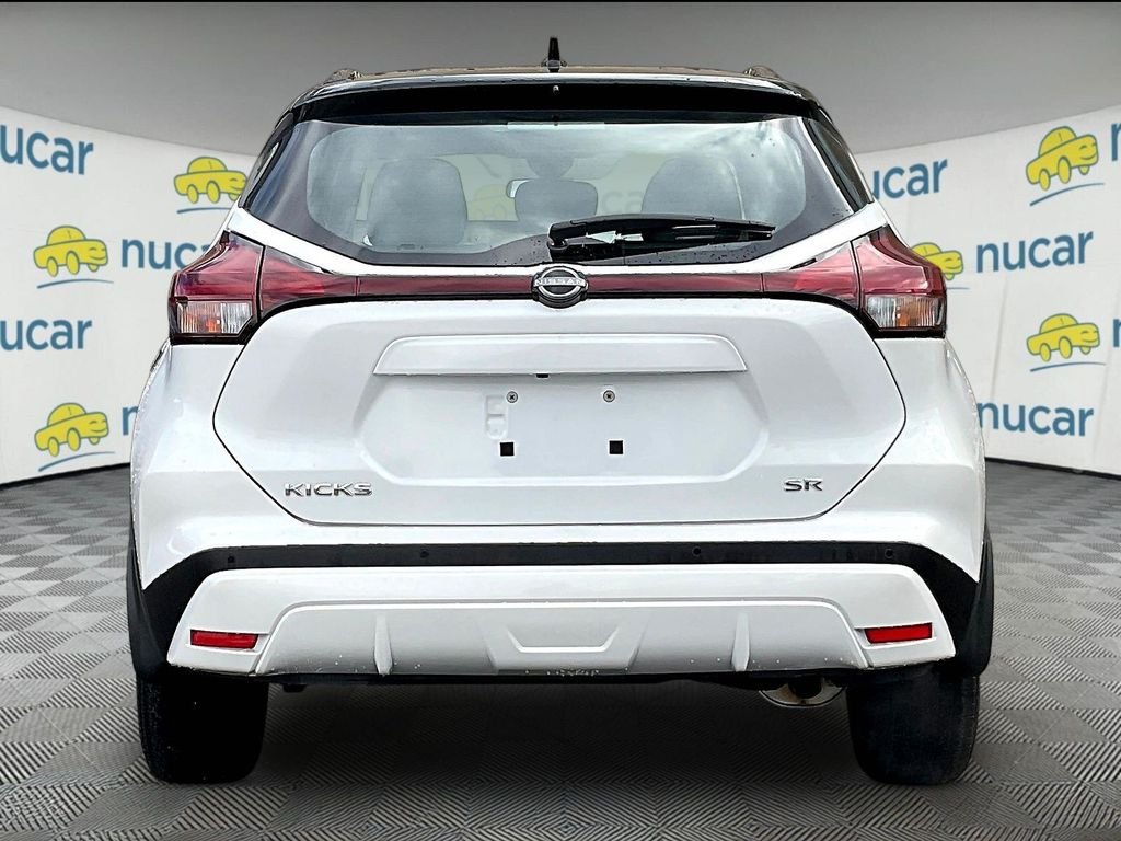 Used 2023 White Nissan SR image 5