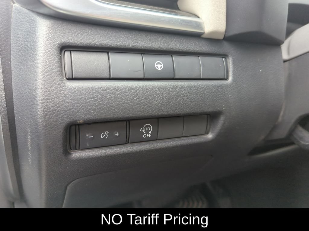 Used 2023 White Nissan SV image 11