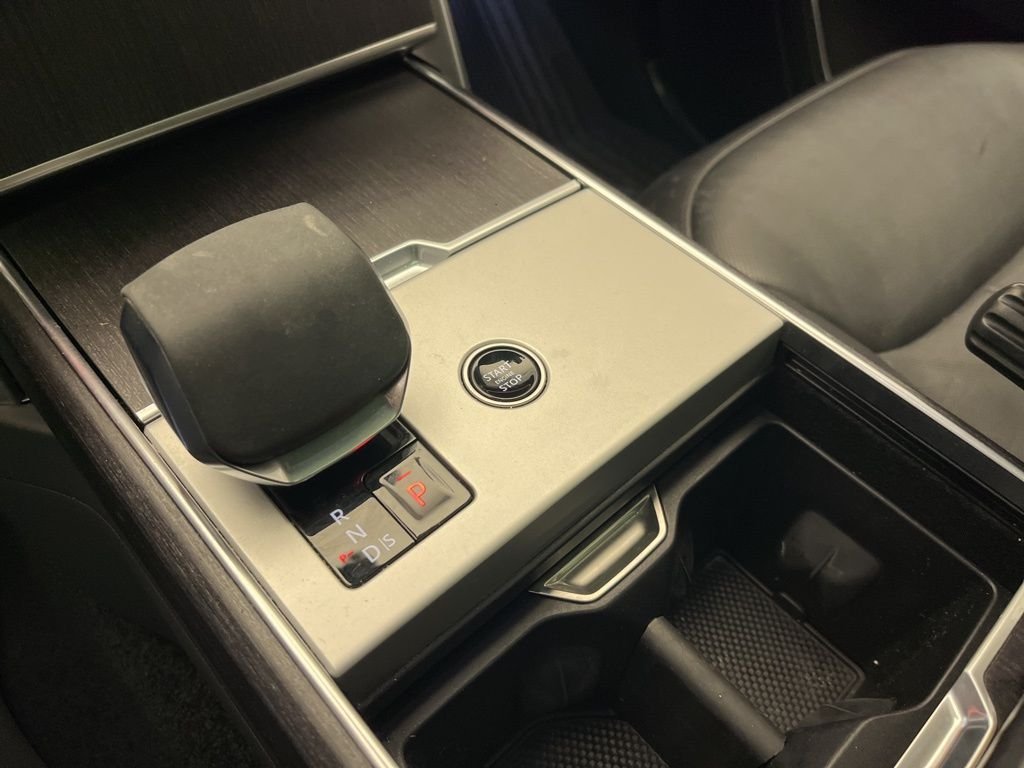 2025 Land Rover Range Rover SE - Photo 20
