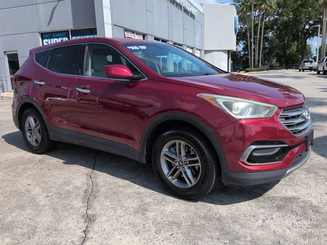 Used 2017 Red Hyundai 2.4 Base image 2