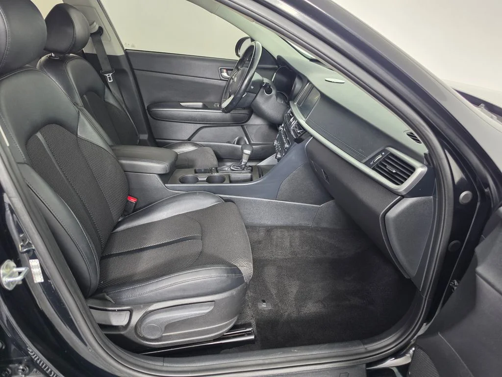 Certified Used 2020 Black Kia S image 21