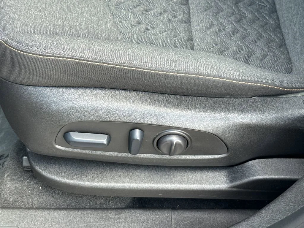 Used 2024 Sterling Gray Metallic Chevrolet LT image 23