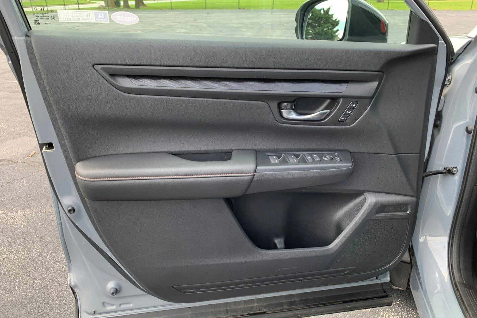 Certified Used 2025 Gray Honda Sport-L image 13