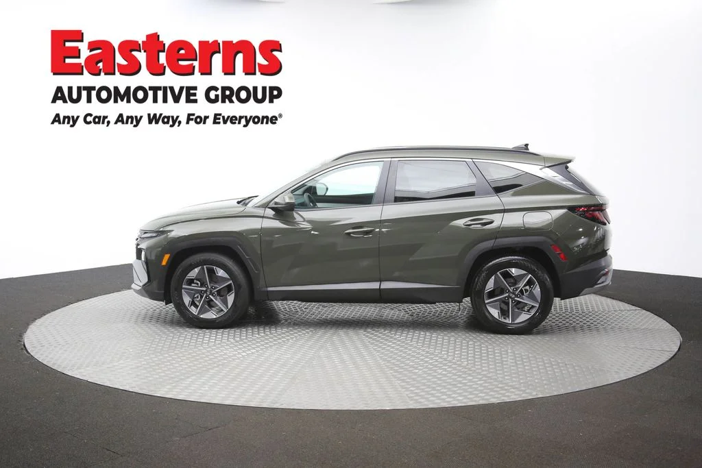 Used 2026 Green Hyundai SEL image 60