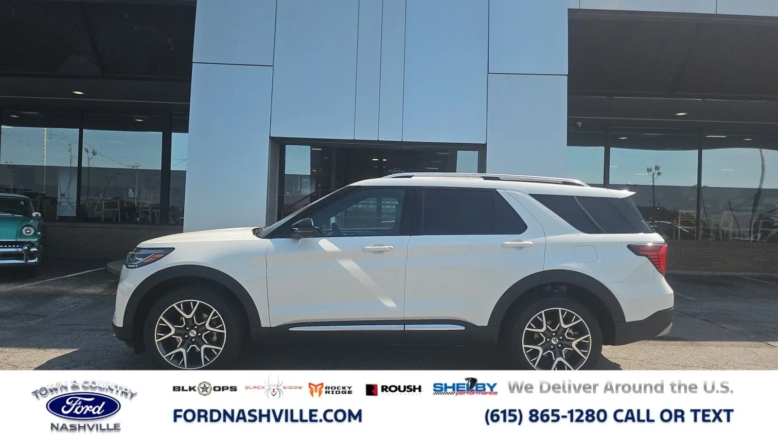 New 2027 Star White Metallic Tri-Coat Ford Platinum 4WD image 2