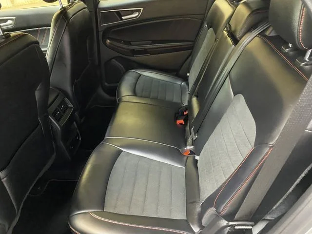 Used 2024 Silver Ford ST Line image 22