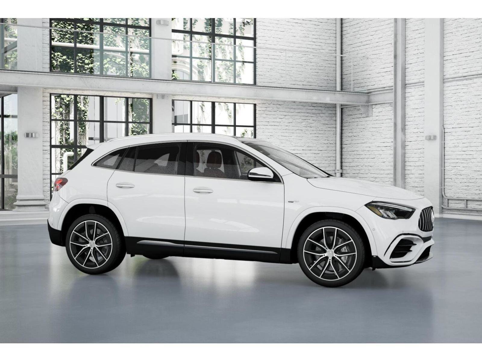 2026 Mercedes-Benz GLA AMG GLA 35 - Photo 14