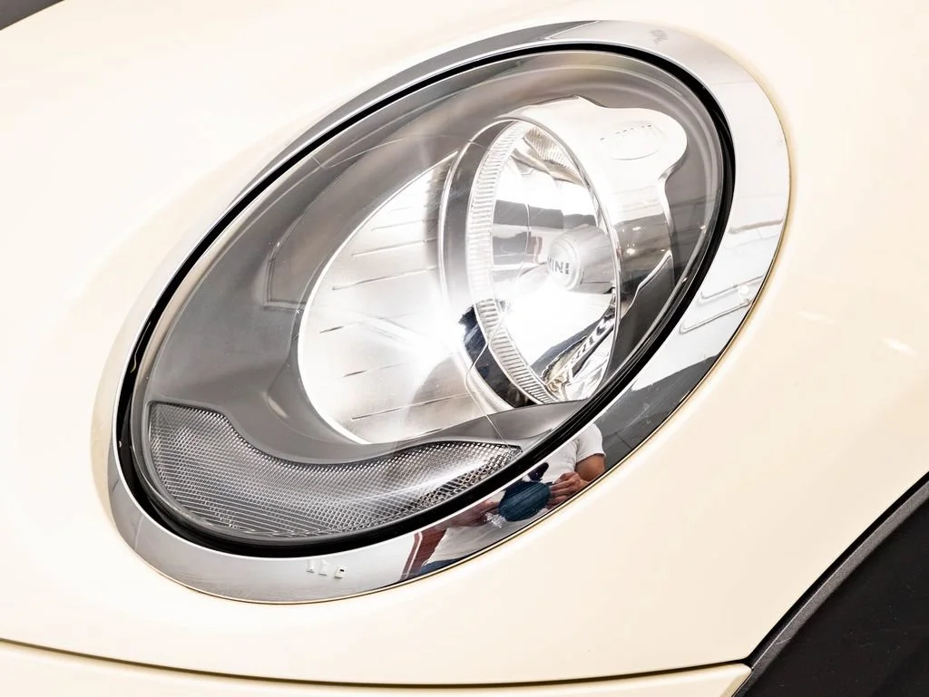 Used 2018 Pepper White MINI  image 14
