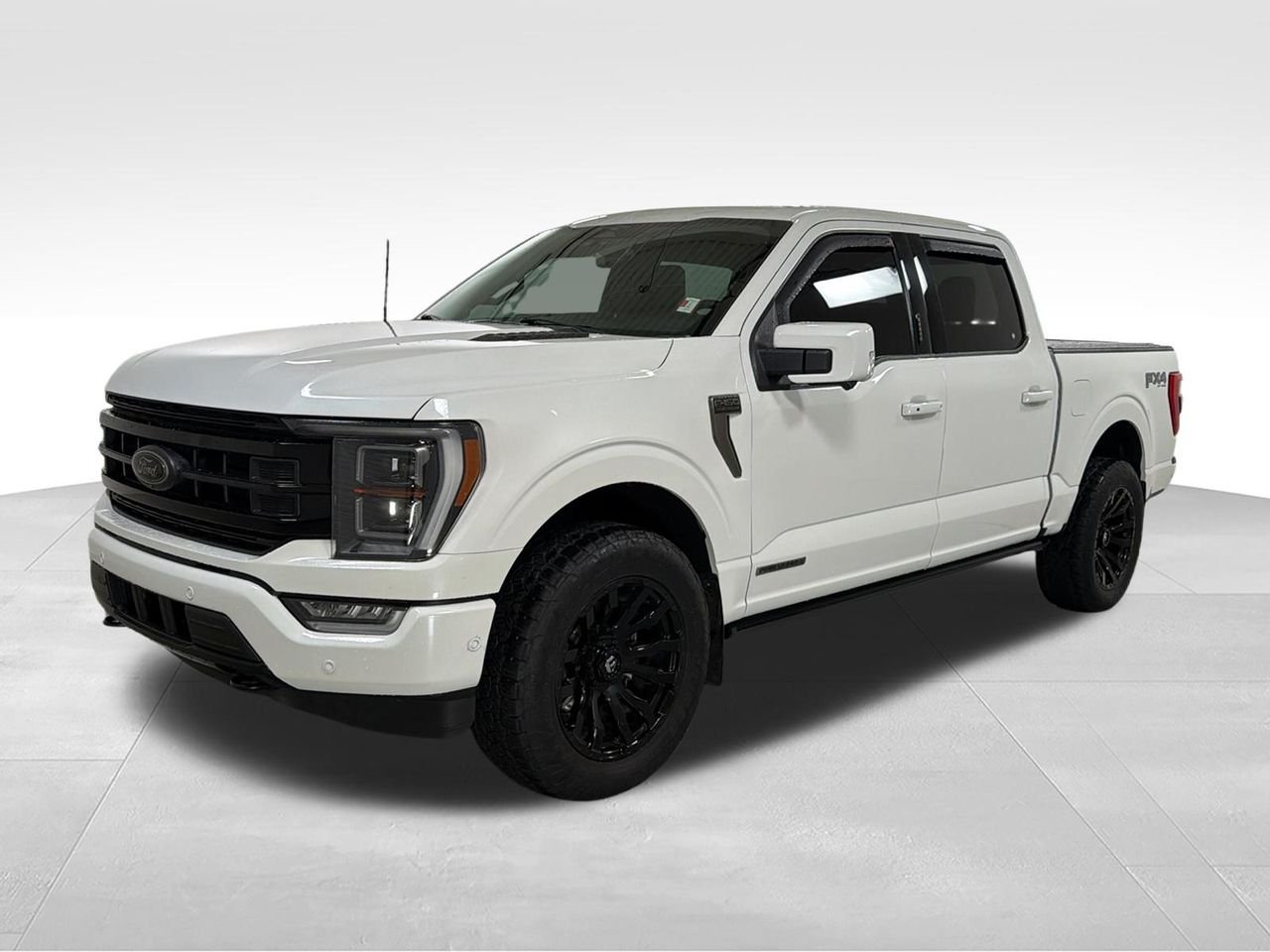 2023 Ford F-150 Platinum 4x4 SuperCrew 5-1/2 Box's photo