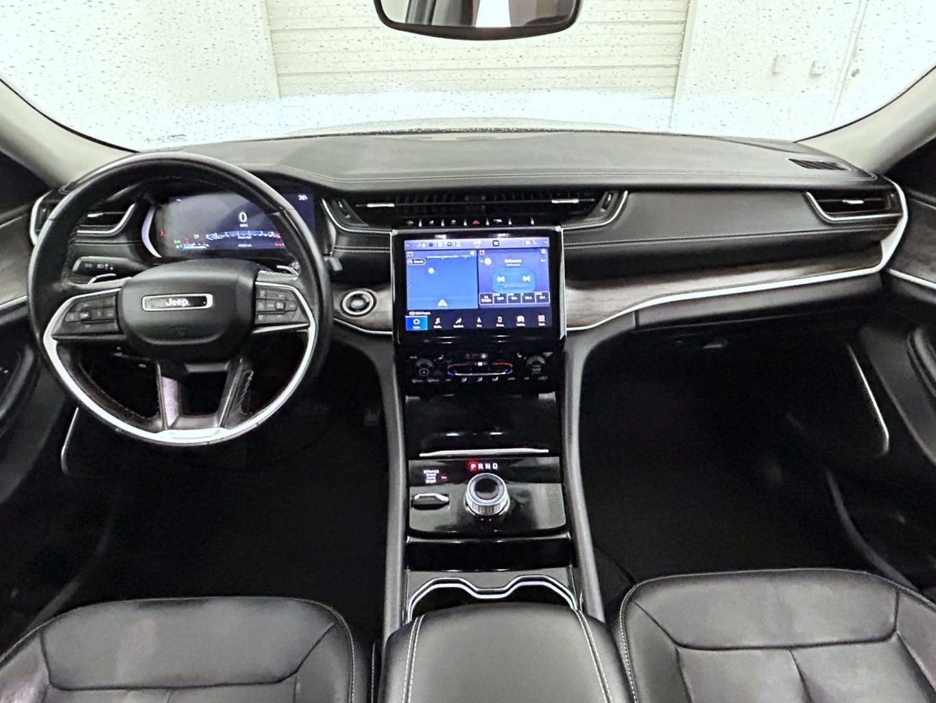 Used 2022 Gray Jeep Limited image 13
