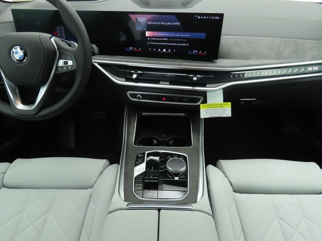 Used 2026 Gray Metallic BMW sDrive40i image 13