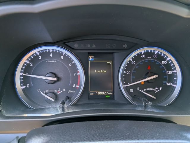 Used 2017 Red Toyota XLE image 28