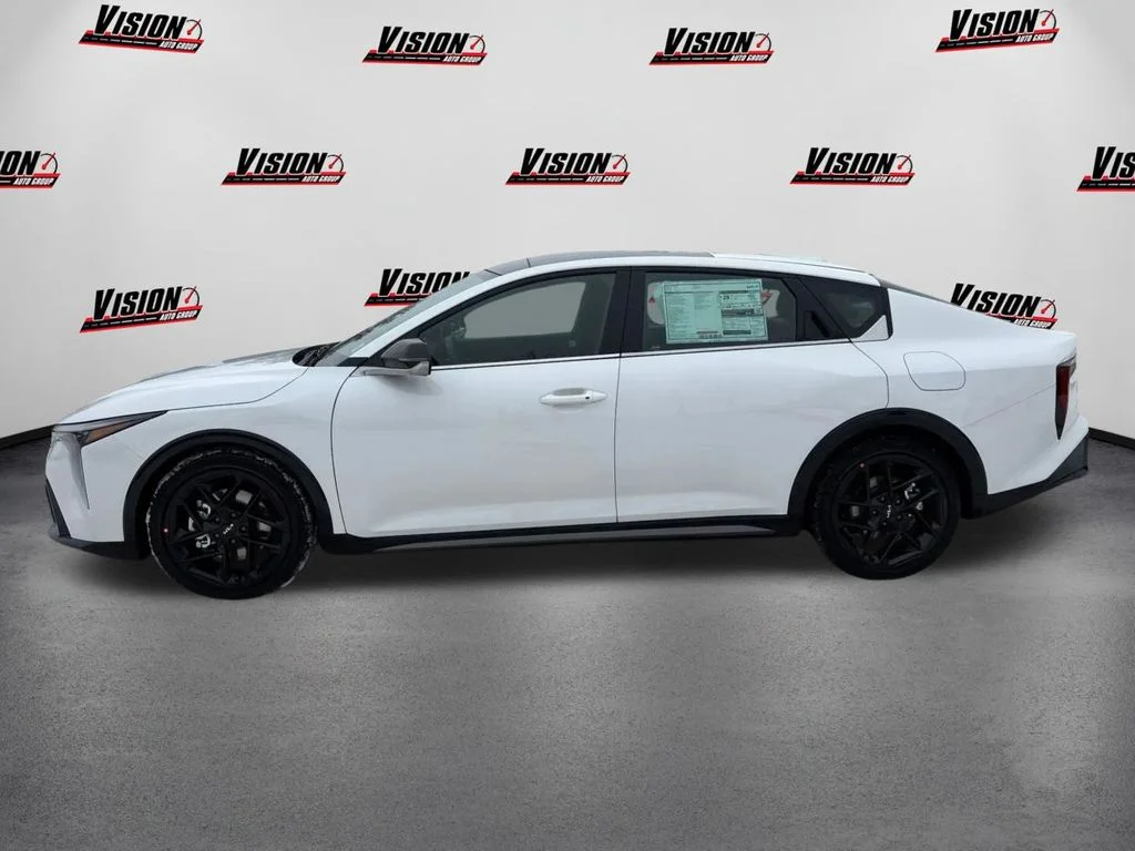 New 2025 White Kia GT-Line Turbo image 9