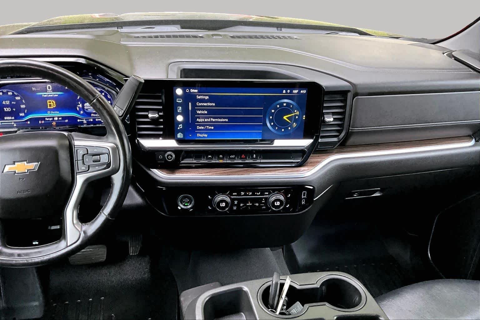 Used 2022 Black Chevrolet LT image 7