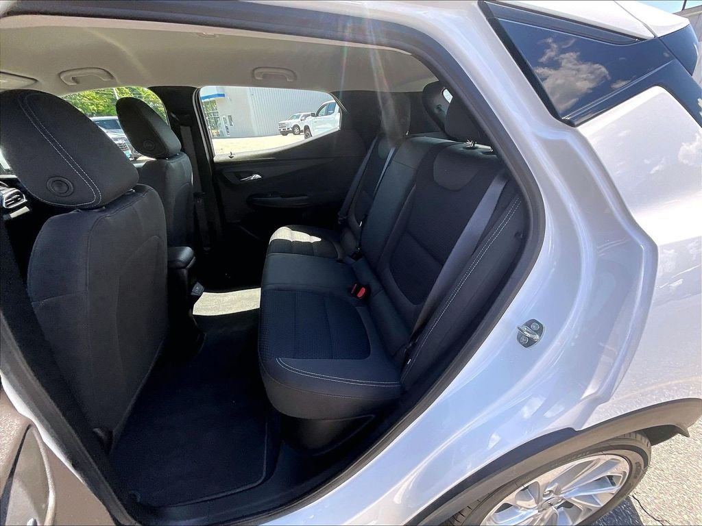 Used 2023 White Chevrolet LT image 15