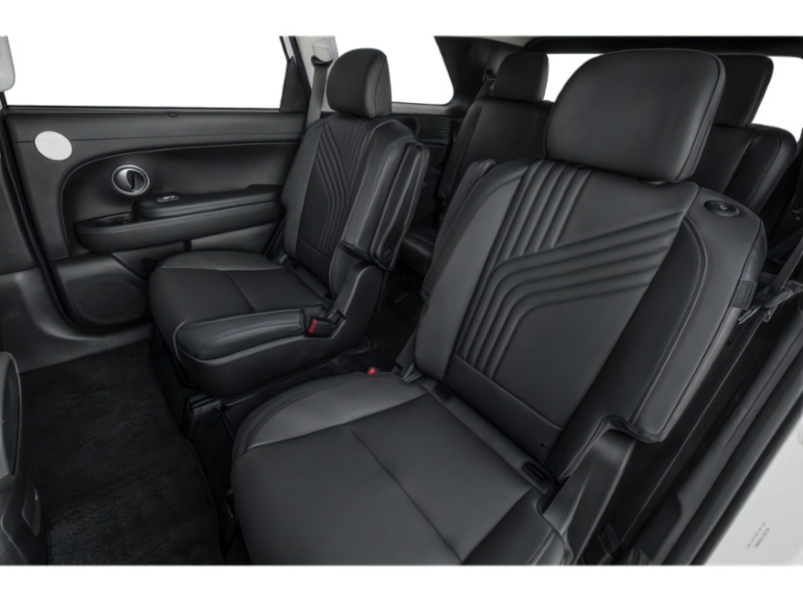 New 2026 Titan Charcoal Pearl Hyundai Blue SEL Premium 7P image 12